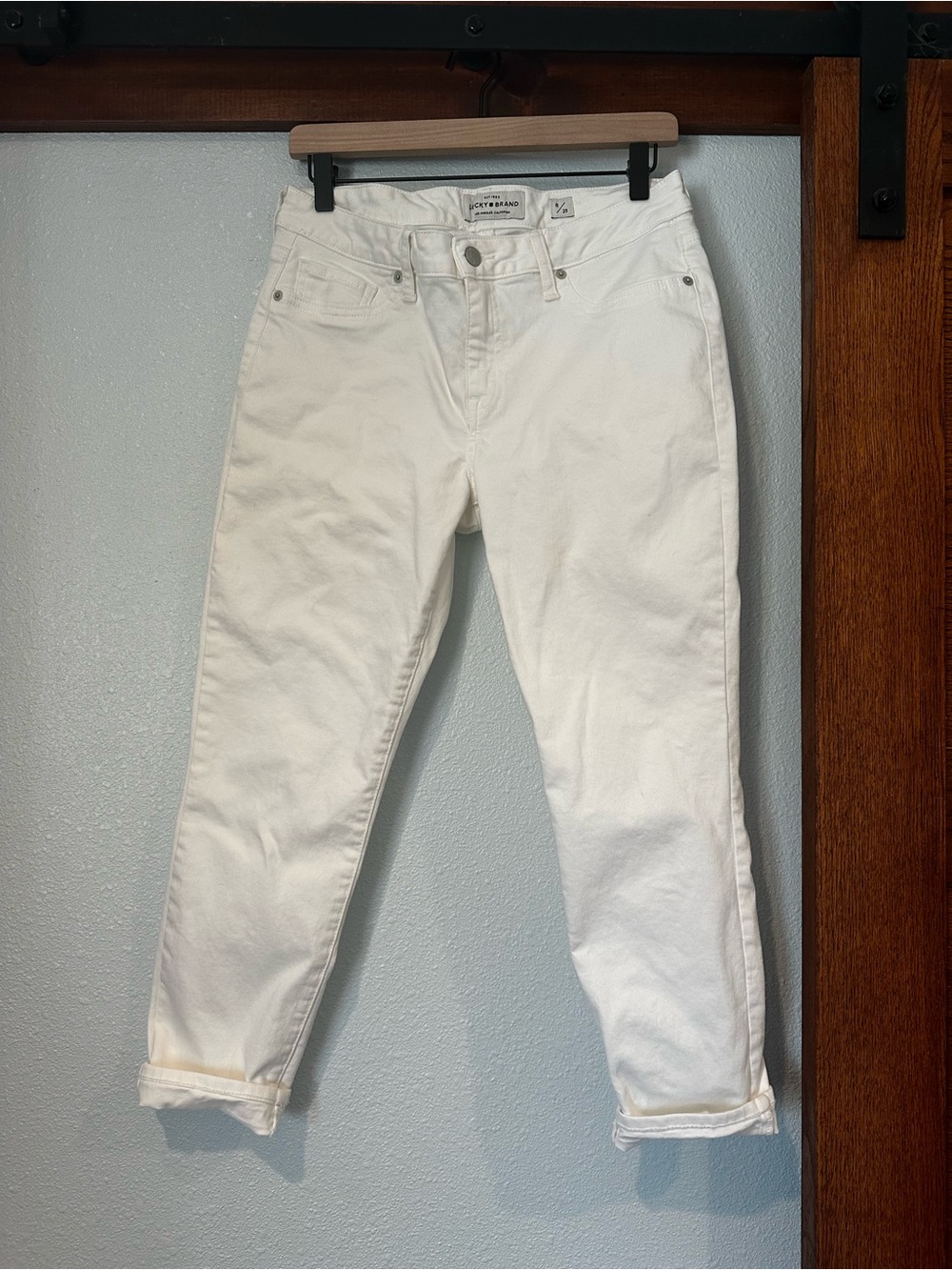 Lucky Brand White Lolita Crop Jeans Size 8/29
